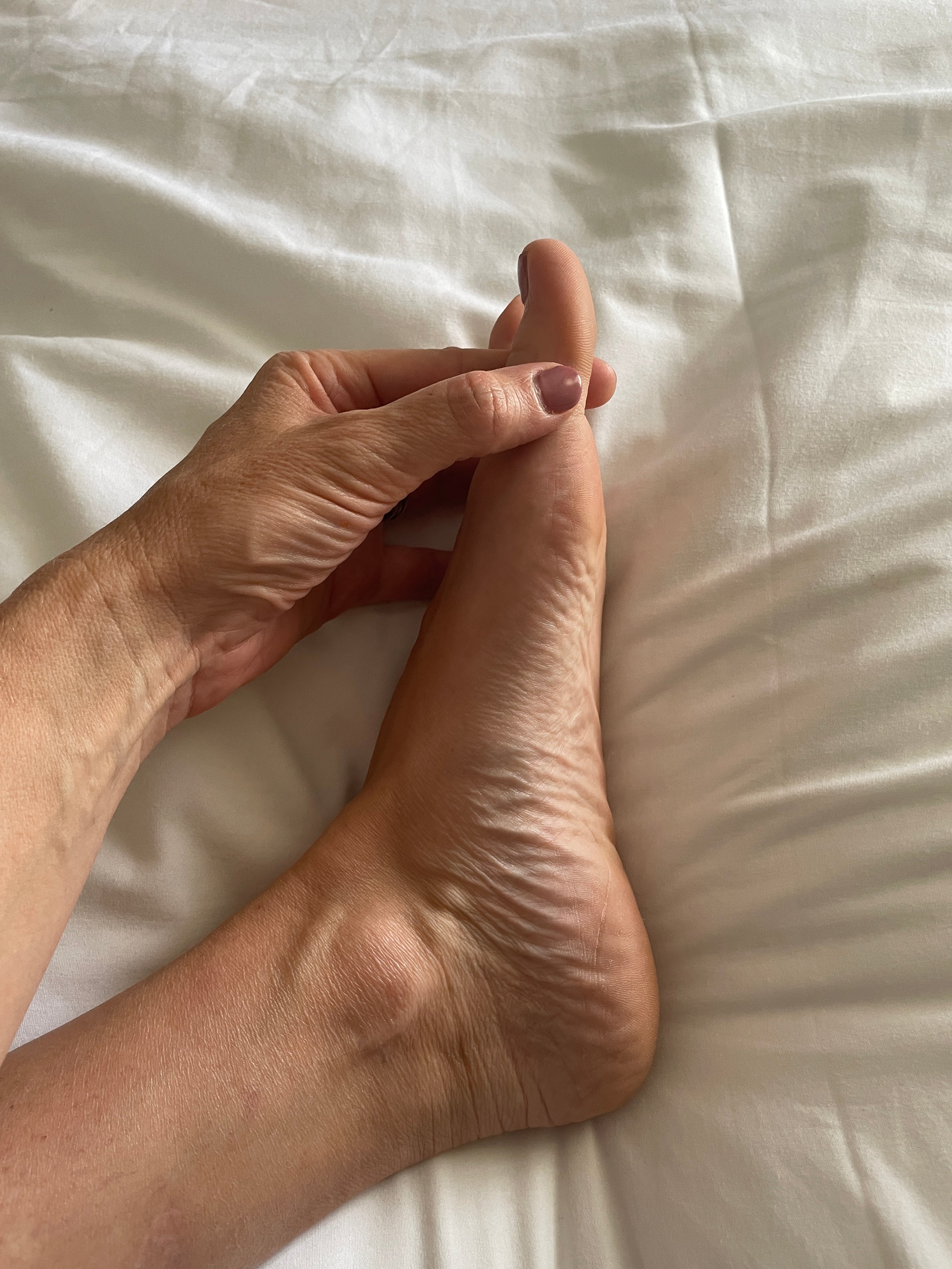 Foot Reflexology neck reflex