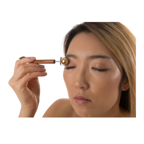 Gold and black eyeliner brush nº207 Concave roller brass ball