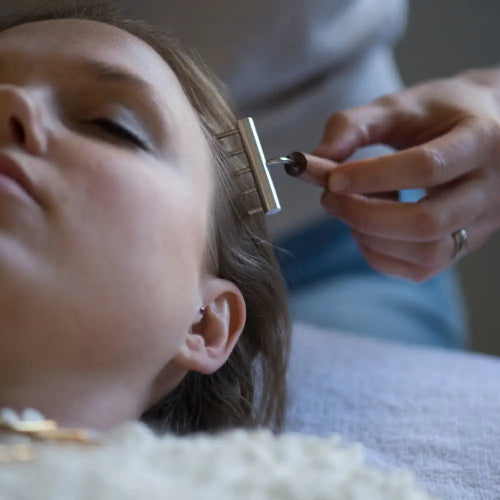 Yin rake nº416: gold and silver hair comb with black textured accents